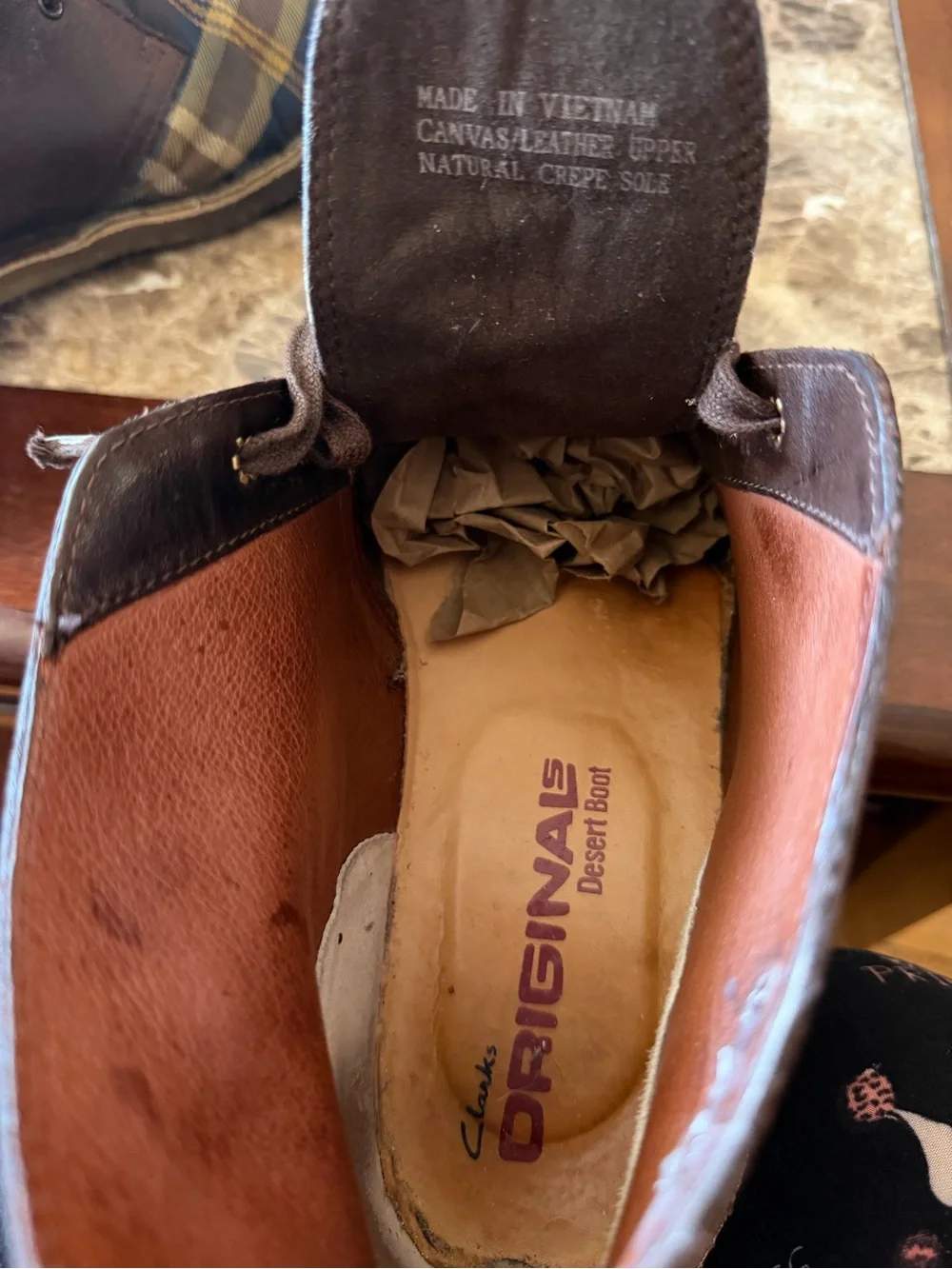 Clarks Brown Leather & Plaid Chukka Boots
